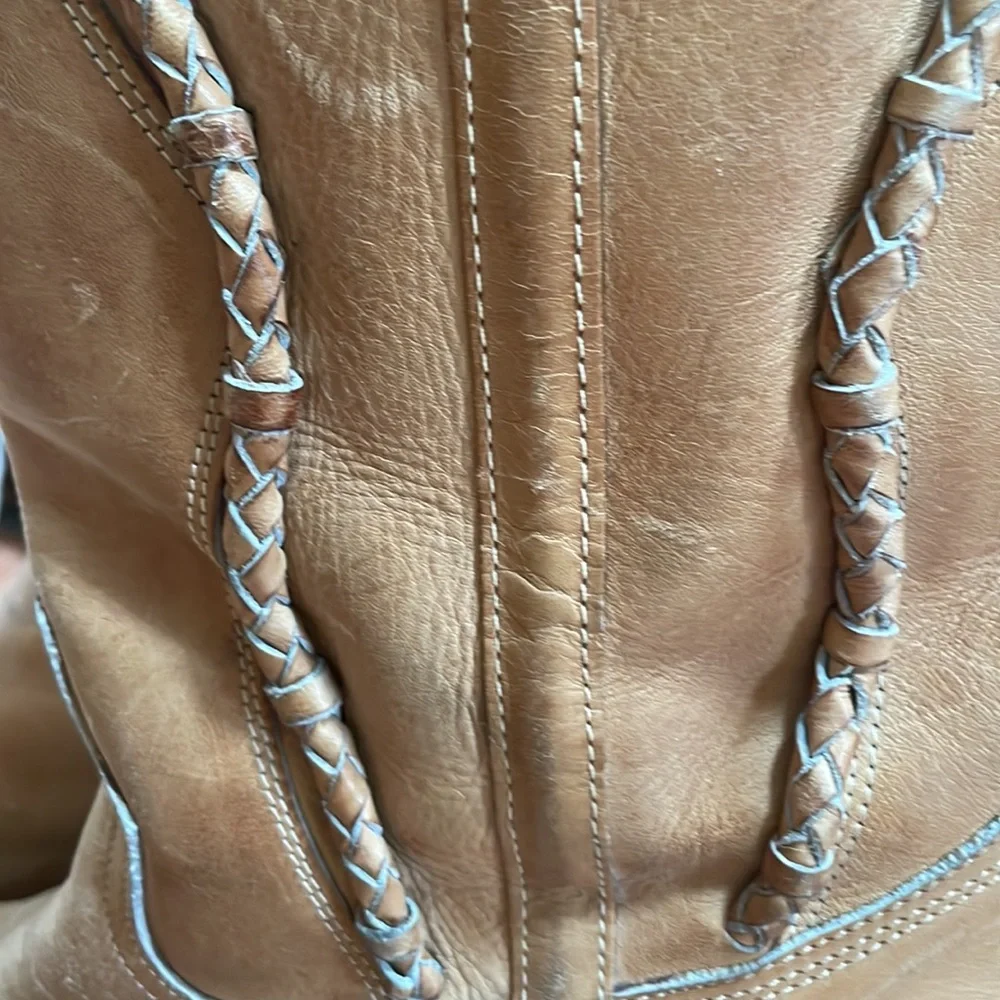 Vintage tan leather cowboy boots - Picture 3 of 4